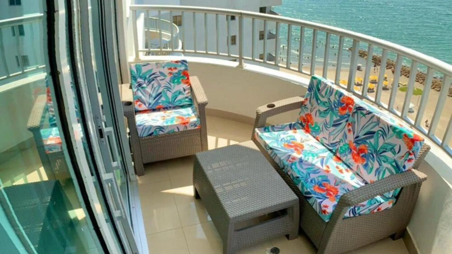 Apartamentos Frente Al Mar Cartagena Apartmán