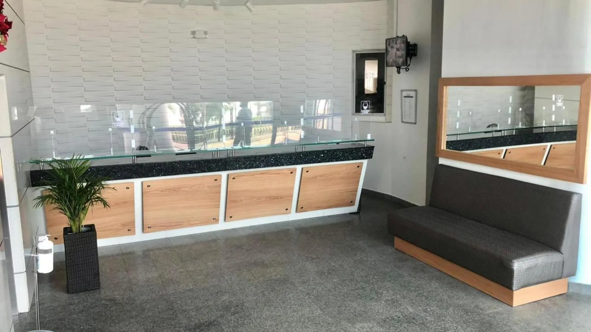 Apartamentos Frente Al Mar Cartagena 0*,